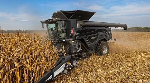 Save with low financing rates on Fendt IDEAL combines.